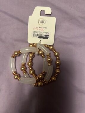 Cato Gold and White Stretch Beaded Bracelet Trio